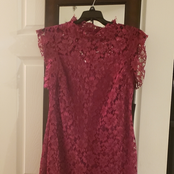 Dress - Picture 3 of 3